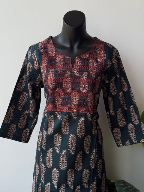 Printed cotton nighty