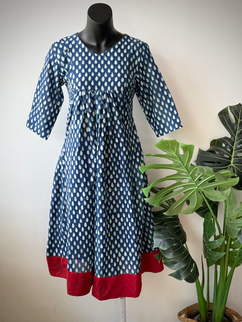 L size printed A line kurti