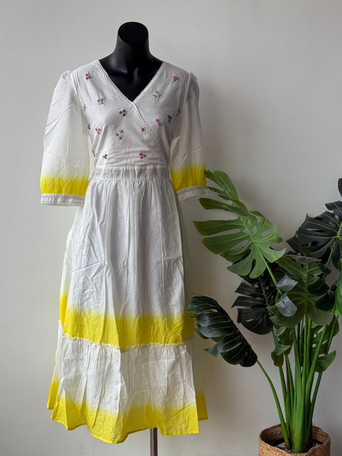 White with yellow shaded cotton gown