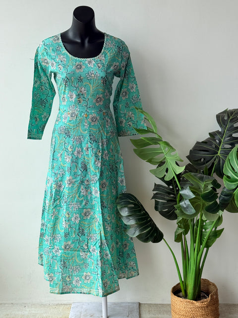 Floral printed cotton frock