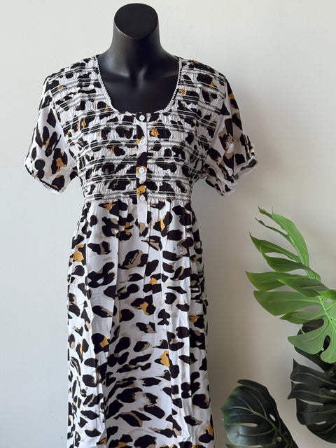 Smocking Premium Rayon Nighty