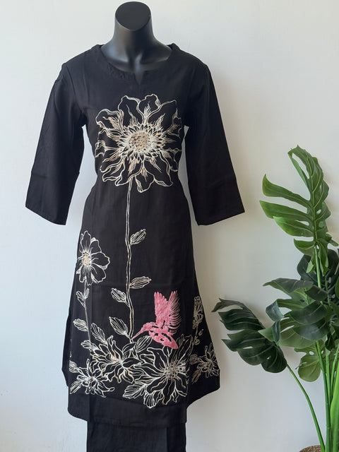 Black floral printed kurta pant
