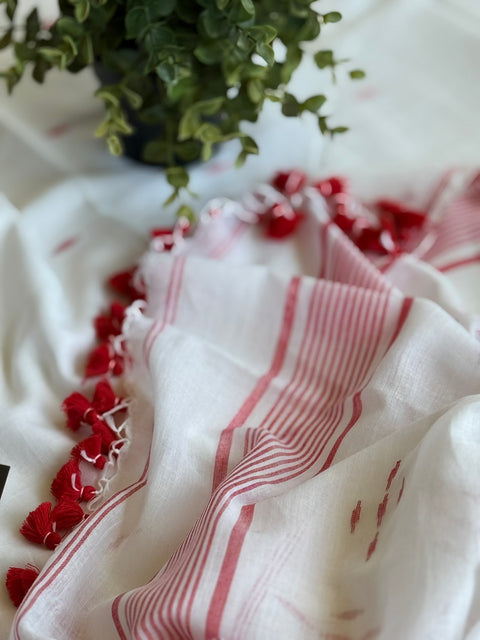 Bhutta weaving mul cotton saree with blouse