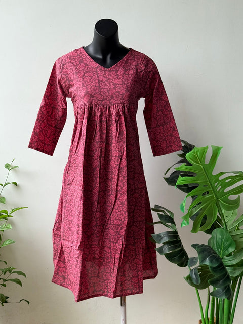 L size printed A line kurti