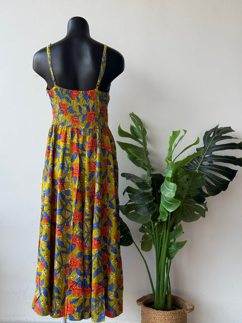 spaghetti printed Rayon gown
