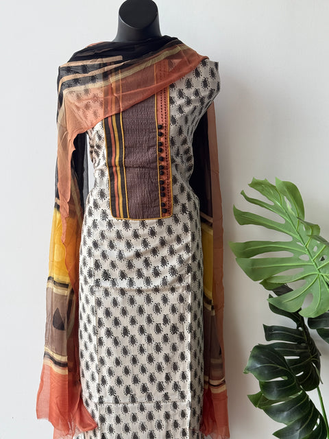 Designer potli neck salwar material