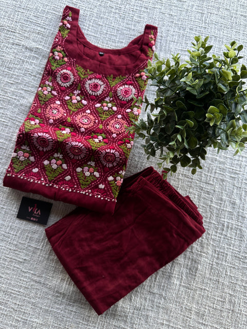 Hand emb pure cotton kurti pant