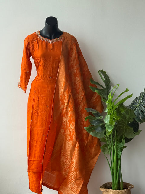 Neck emb Dola silk kurta pant set