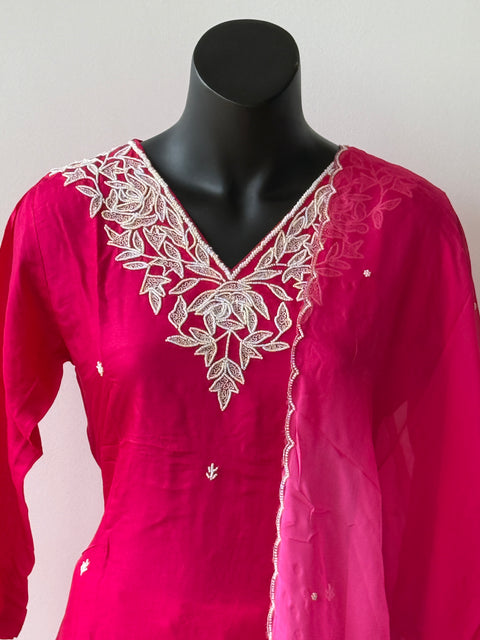 Neck emb Dola silk kurta pant set - Pink