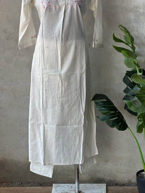 Off white emb pure cotton kurti pant