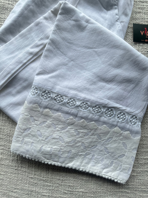 White applique work straight fit cotton pant