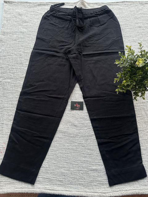 Black straight fit cotton pant