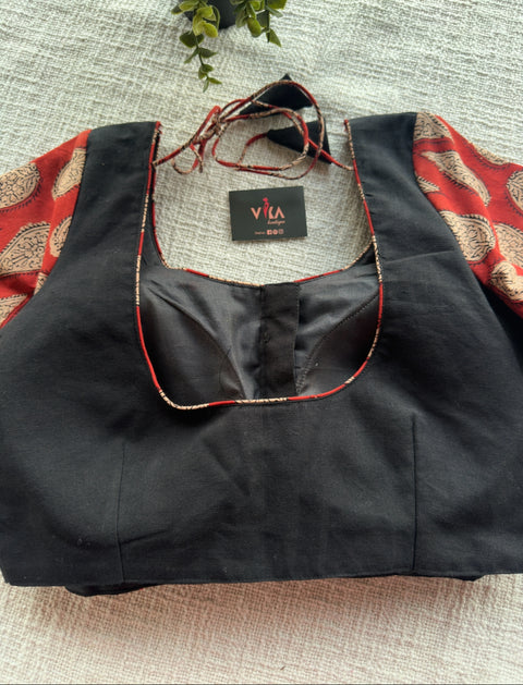 Black and red cotton blouse