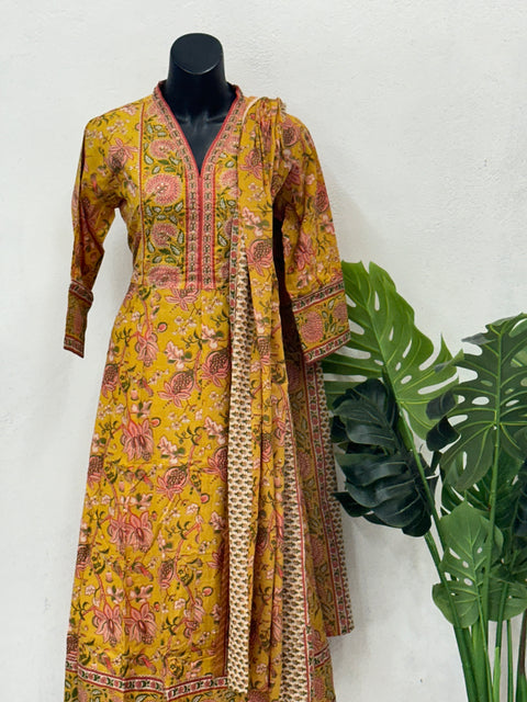 Printed anarkali readymade set