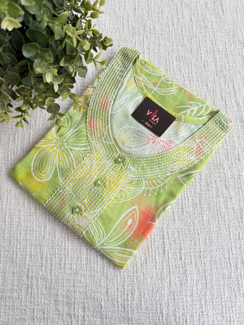 L size printed Alpine nighty
