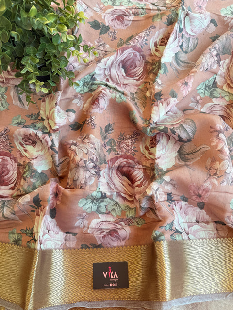 Stained Vintage floral printed zari border saree