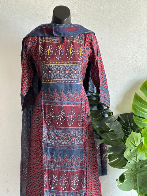 printed Pure viscose kurta pant set