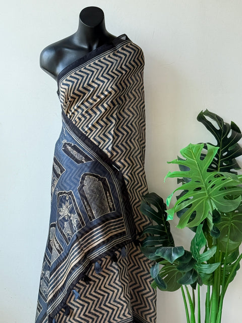 Zigzag Printed linen cotton saree