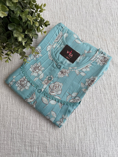 L size printed Alpine nighty
