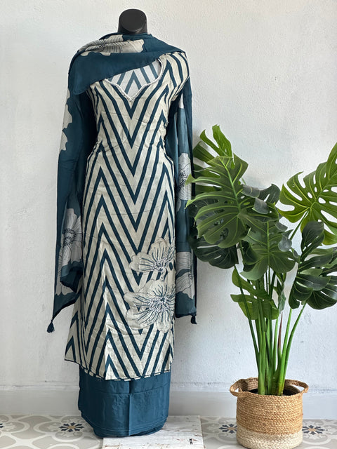 Zigzag printed muslin salwar suit material