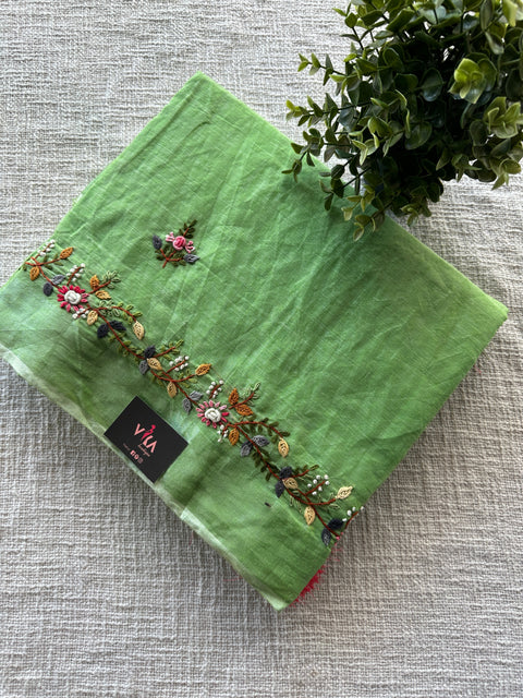 Hand embroidery cotton saree - Light Green