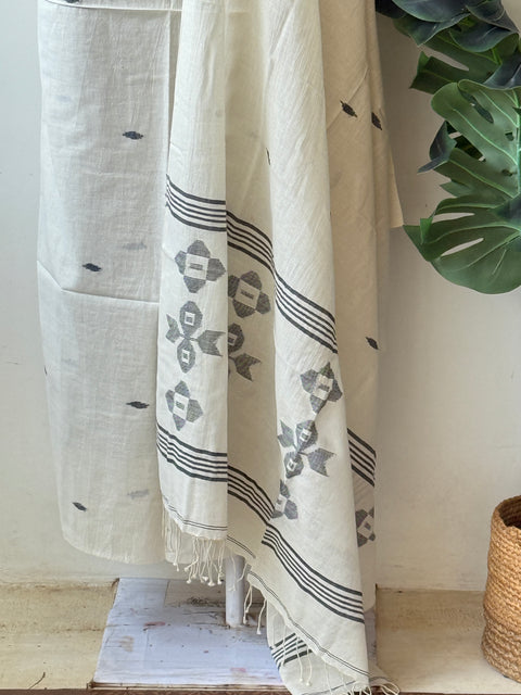 Jamdhani top and dupatta