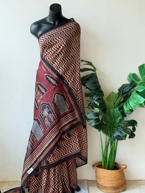 Zigzag Printed linen cotton saree