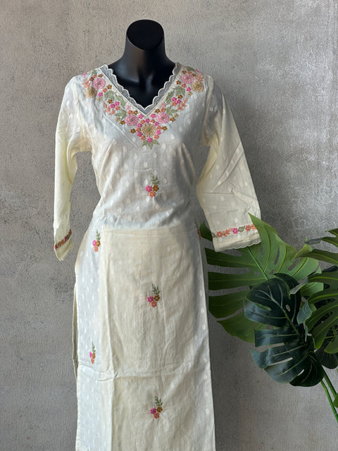 Size 38-Neck embroidery cotton set