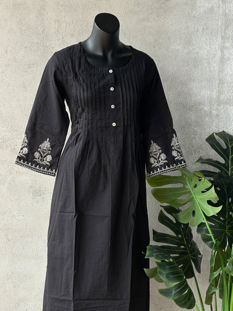 Pintuck Pure cotton emb kurti pant