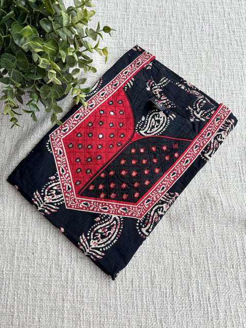 L Size printed cotton nighty