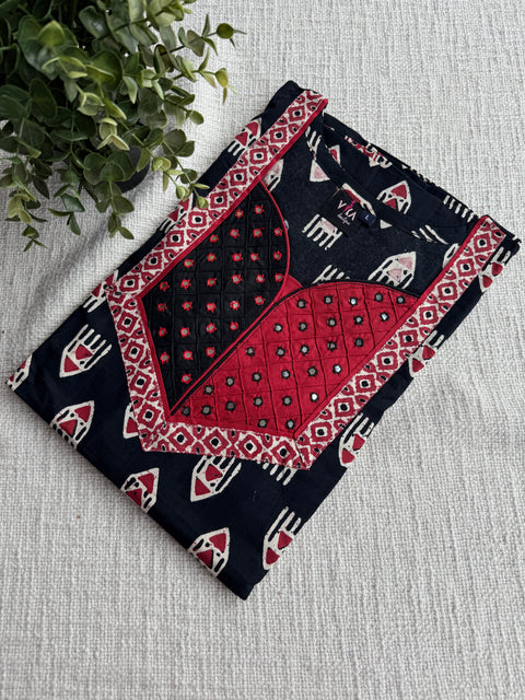 L Size printed cotton nighty