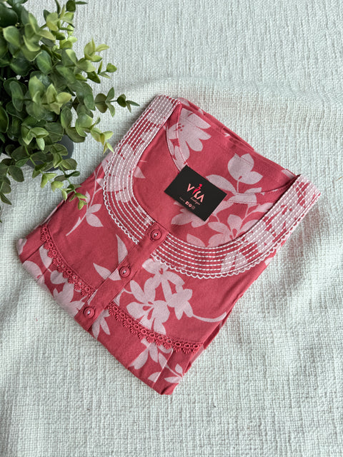 L size printed Alpine nighty