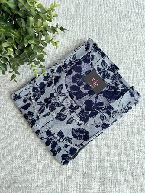 L and XL size printed Alpine nighty