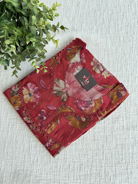 L and XL size printed Alpine nighty