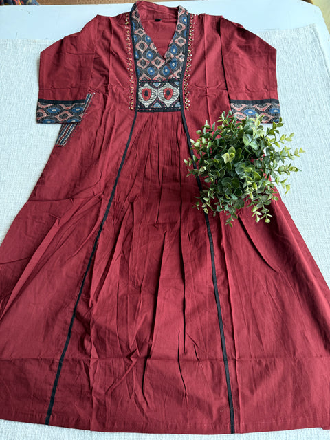 Collar neck pure cotton suit set