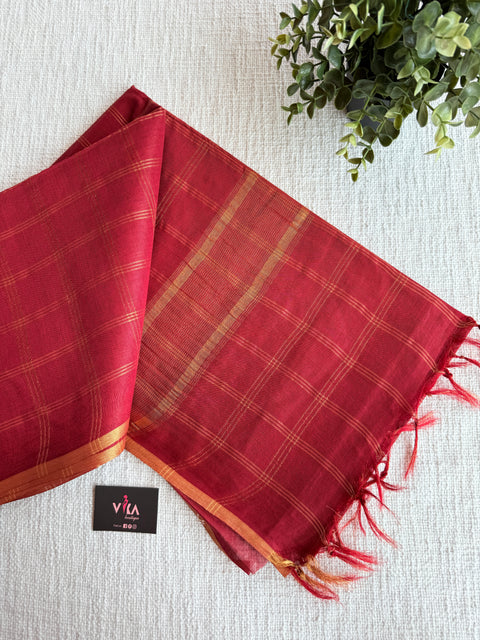 Checked Art silk saree with blouse