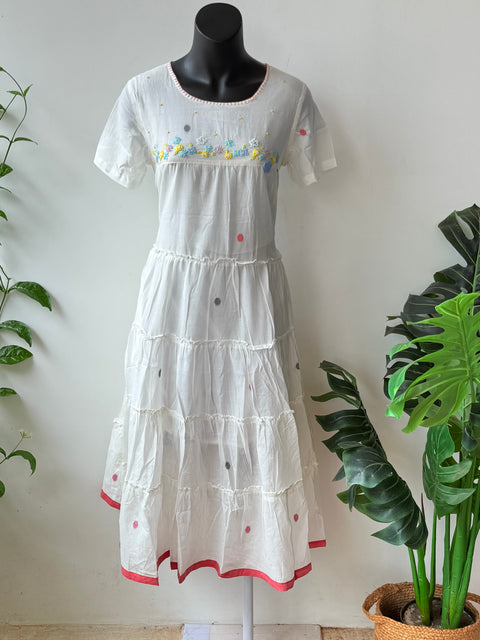White jamdhani layered gown