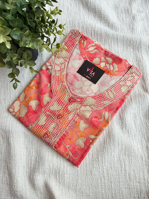 L and XL size printed Alpine nighty