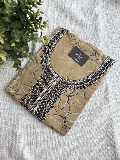 XL size printed Alpine nighty