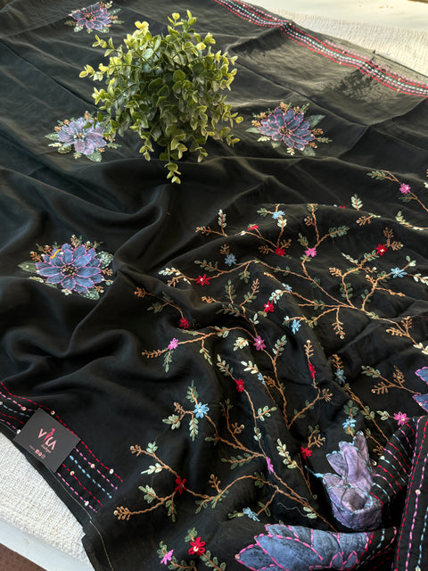 Hand emb mul chanderi saree
