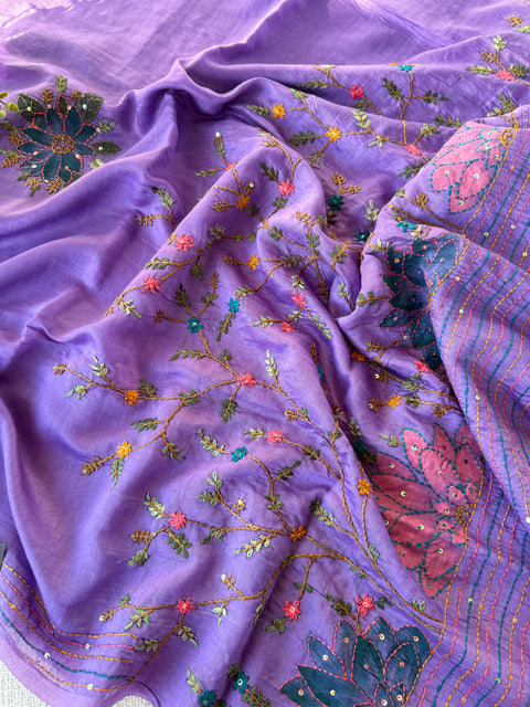 Hand emb mul chanderi saree