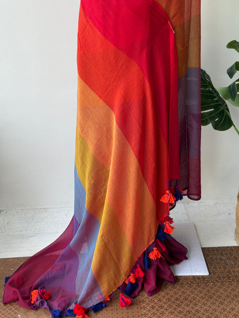 Colourful mul cotton saree - Red