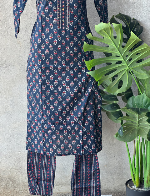 Printed cambric cotton kurti pant