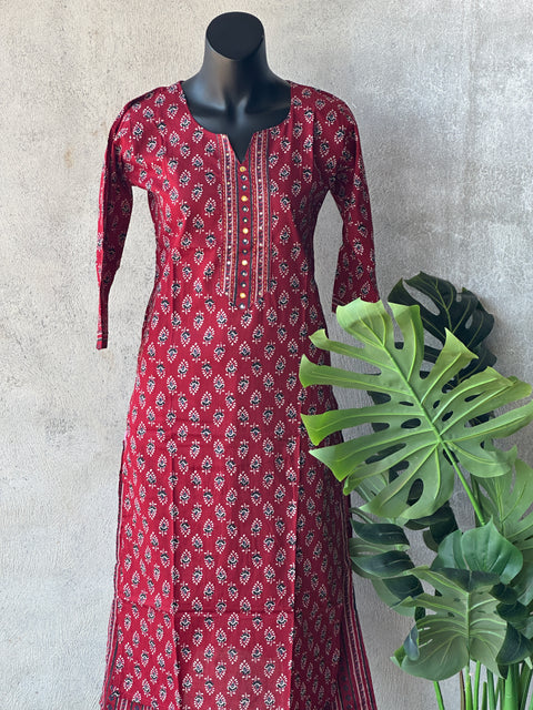 Printed cambric cotton kurti pant