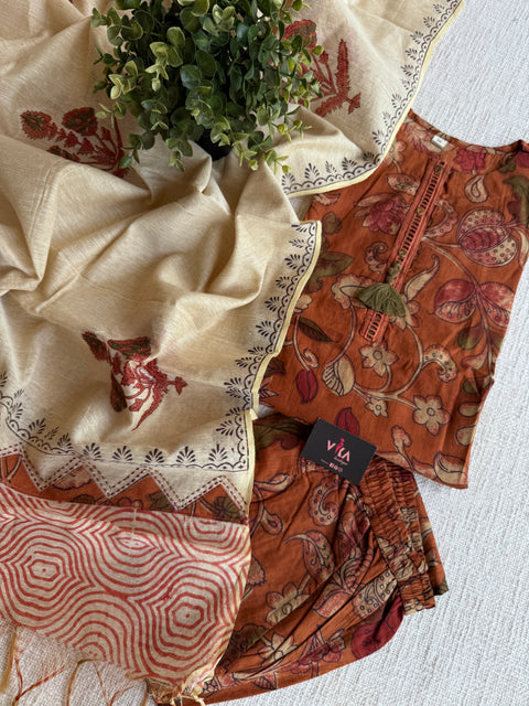 Kalamkari printed suit set