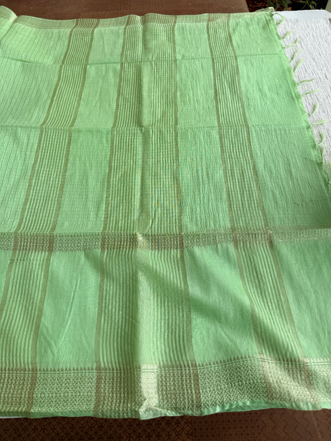 Weaving checks art silk saree with blouse