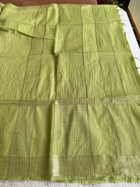 Weaving checks art silk saree with blouse
