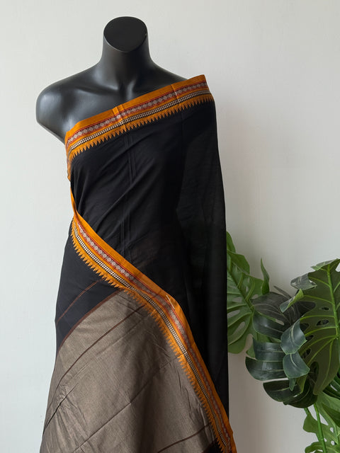 Pure handloom mercerized cotton saree