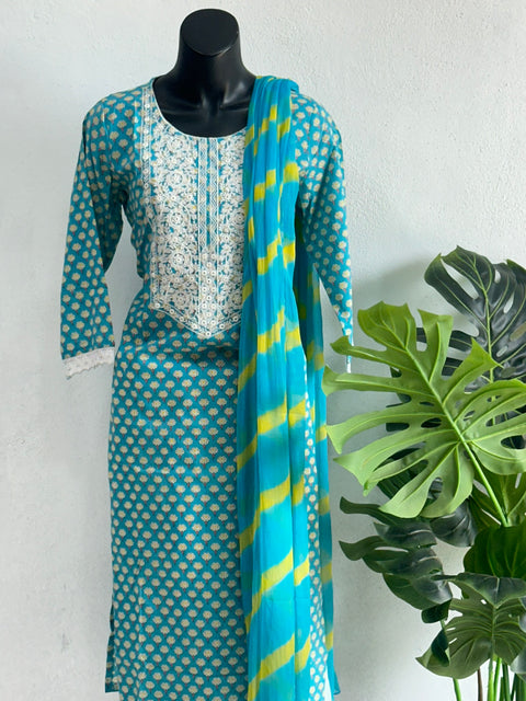 Neck emb printed cotton suit set