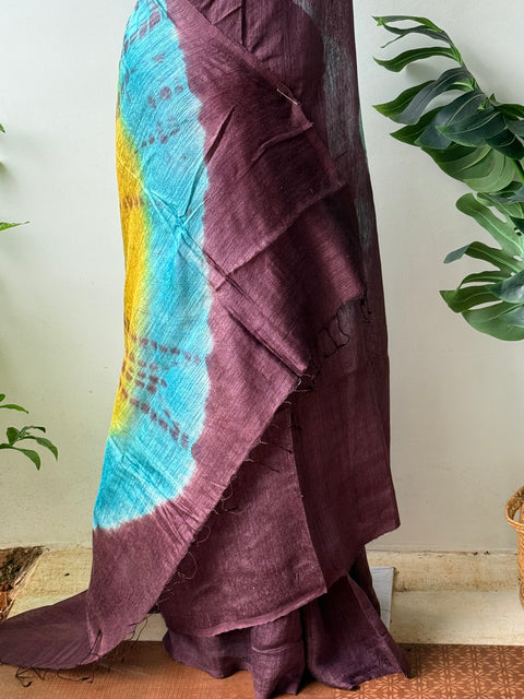 Brown matka silk saree